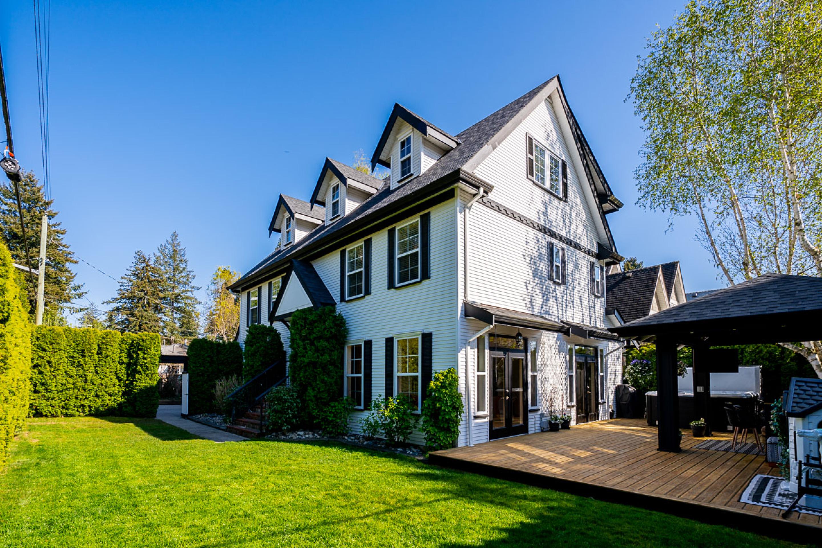12970 14A Avenue, Crescent Beach / Ocean Park: sold by Lance Brown