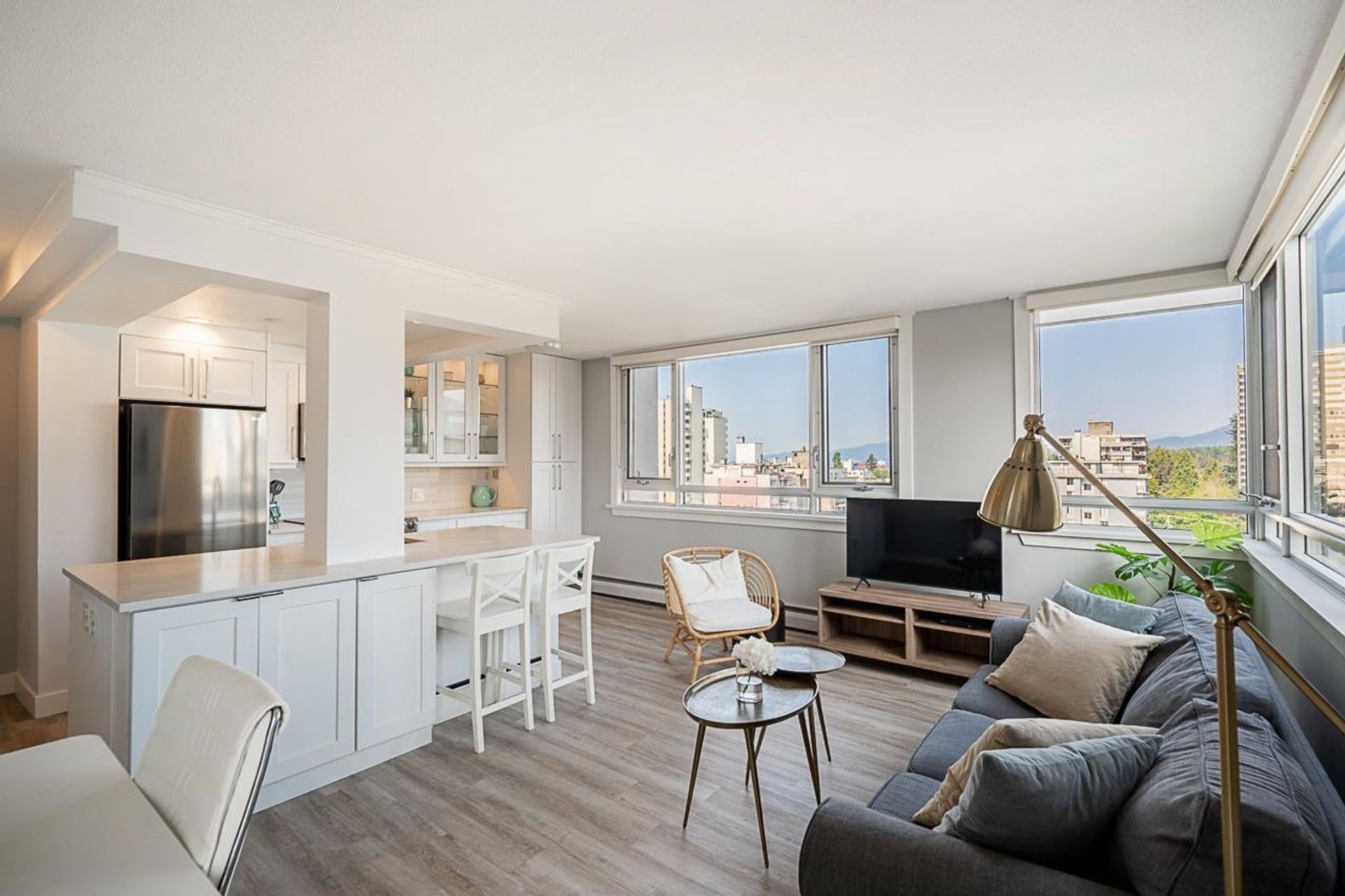 1206 – 1850 Comox Street, West End: sold by Lance Brown